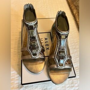 Alex Marie Pewter Sandles size 8.5
